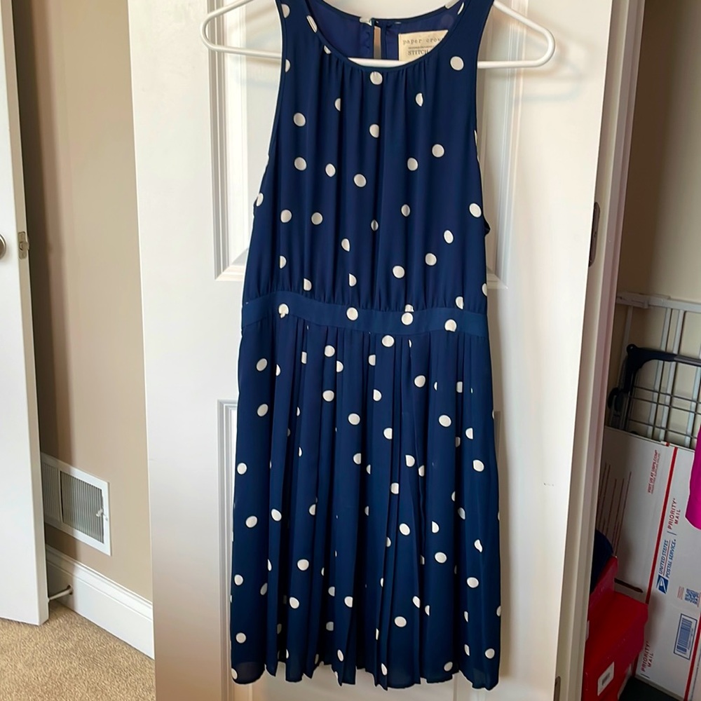 Adorable pleated summer dress from Stitch Fix, size 8P, gently worn